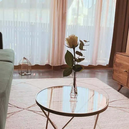 Apartment Seeglueck Seegold - Moderne Maisonette-wohnung Mit Balkon Und Parkplatz In Seenaehe In Konstanz-dingels-dorf *