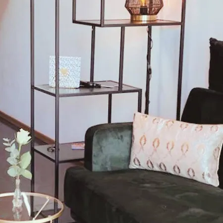 شقة Seeglueck Seegold - Moderne Maisonette-wohnung Mit Balkon Und Parkplatz In Seenaehe In Konstanz-dingels-dorf