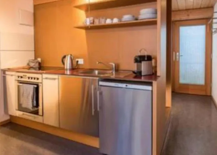 Appartement Seeglueck Seegold - Moderne Maisonette-wohnung Mit Balkon Und Parkplatz In Seenaehe In Konstanz-dingels-dorf